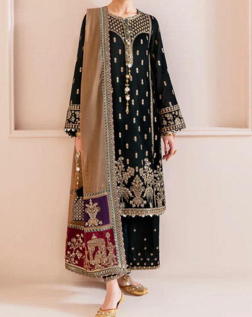 PC007 3Piece Dark Green Velvet Party Wear