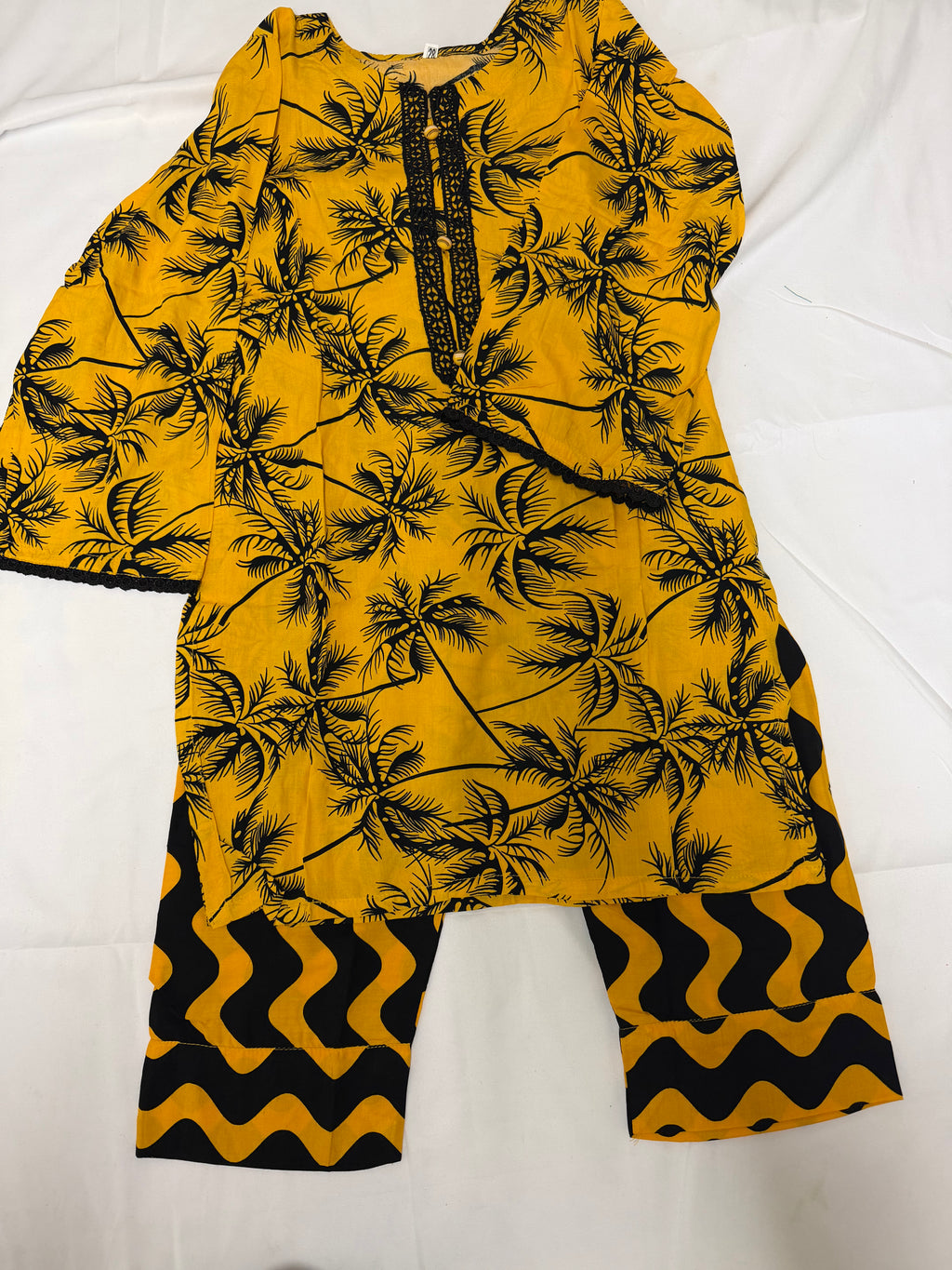PC016L Girls Yellow Palm Tree Print 2-Piece Suit - Trendy Casual Wear