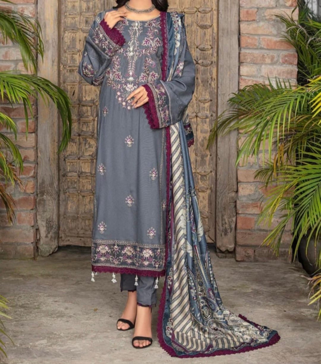 PC006 3Piece Linen printed suit